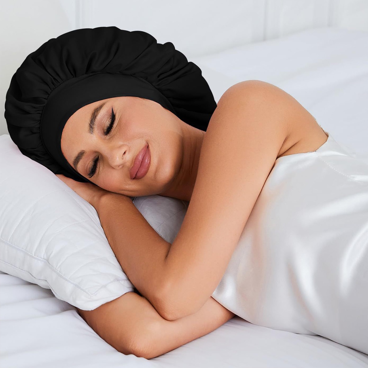 Bonnet, satenasta spalna kapa za lase - Image 2