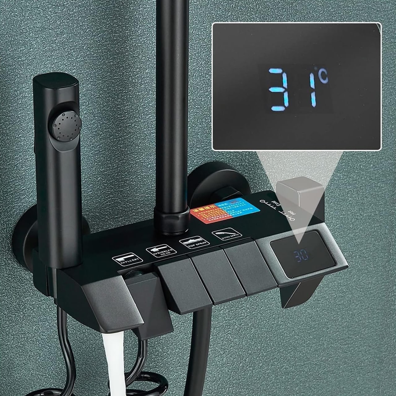 Moderen dizajn z digitalnim LED prikazom temperature vode.