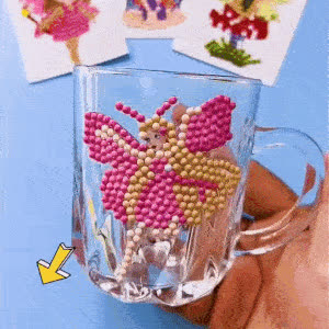 SparkleStickers, ustvarjalni set za nanašanje barvnih diamantov na nalepke - video