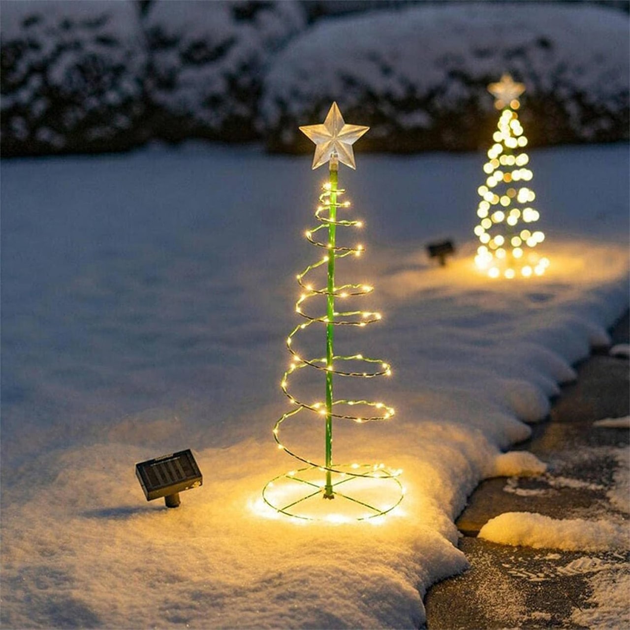 TreeSolar, božično drevesce z LED lučkami, ki se polnijo s sončno energijo - Image 1