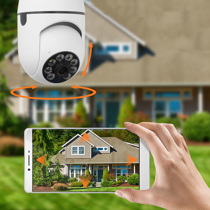 Kamera se premika za 360° v levo in desno ter 90° gor in dol – kamero lahko premikate preko telefona, samodejno pa se bo začela tudi premikati, ko bo zaznala gibanje!